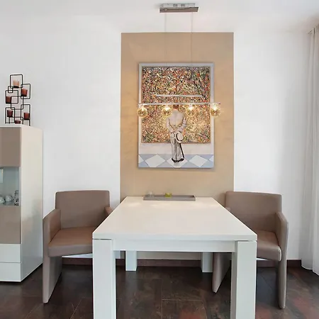 Markgraf Haus 5 *